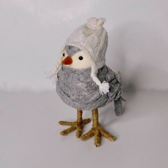 Target Spritz 2014 Bird Winter Wonderland Toboggan Hat Wondershop Feather Friend - Picture 3 of 8